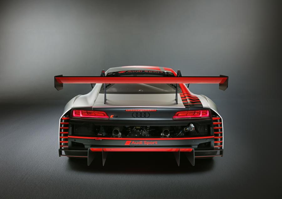  Audi R8 LMS 2019 года  (фото 3 из 57)